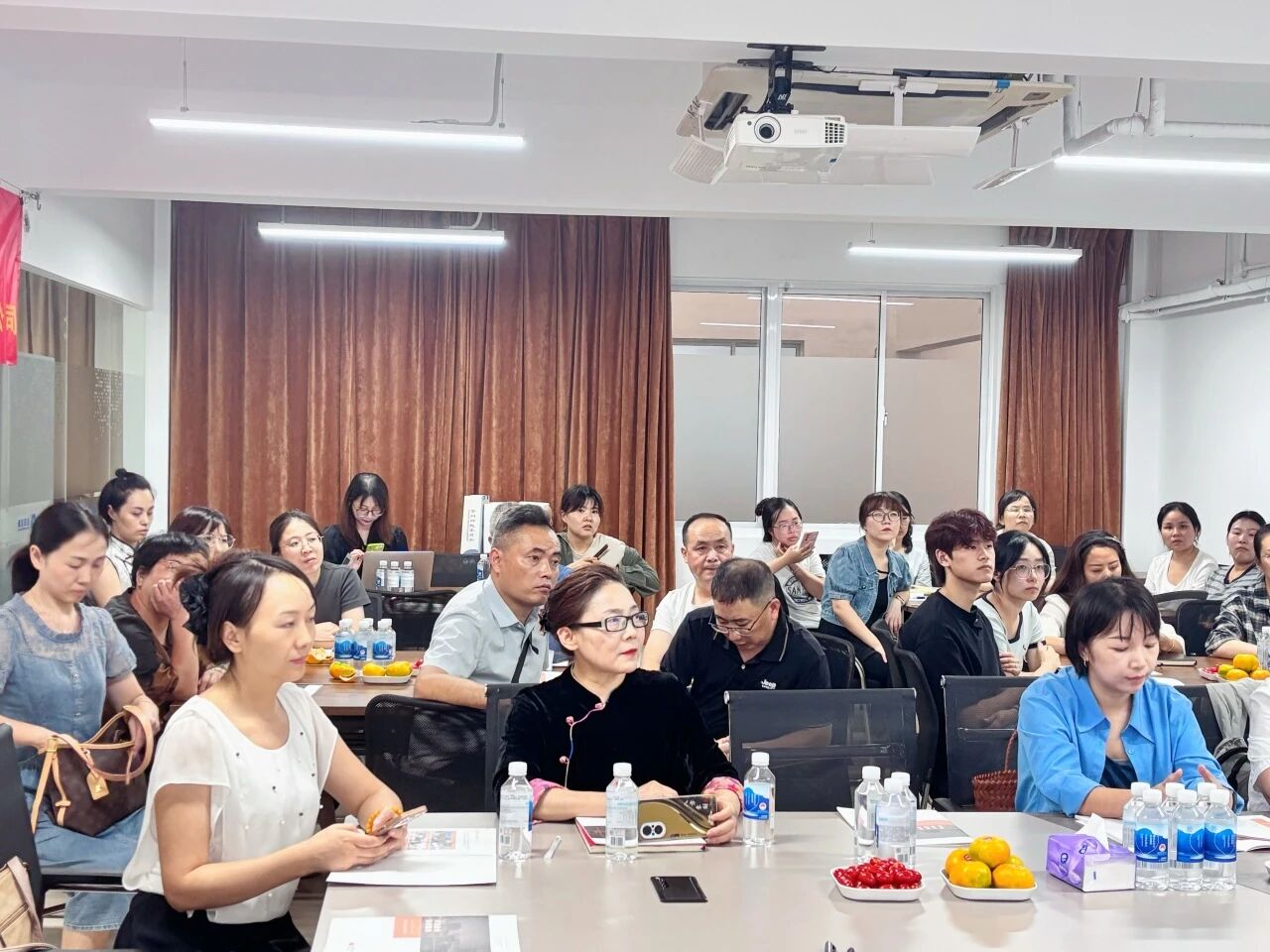 4331759978989361.jpg 微信图片_2025-10-09_105111_949.jpg